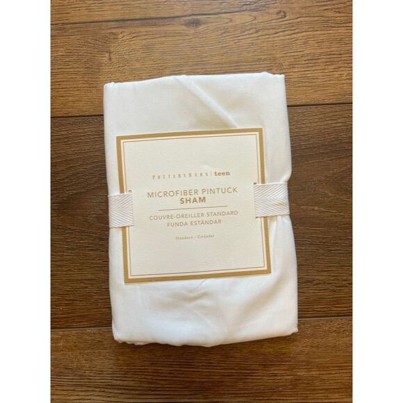 Pottery Barn Teen Microfiber Pintuck Std White - Picture 1 of 6